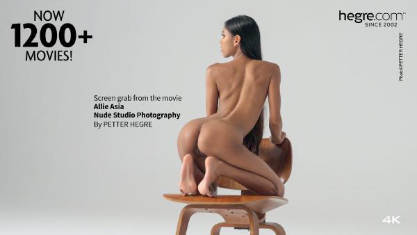 Studio fotografii nagości Allie Asia #17