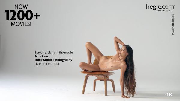 Allie Asia kailu studijas fotogrāfija #21