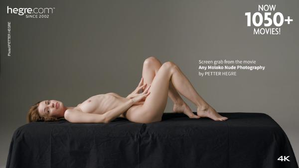 Valfri Moloko nakenfotografering #13