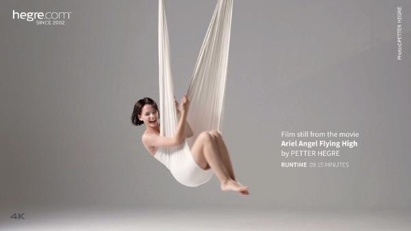 Malaikat Ariel Terbang Tinggi #18