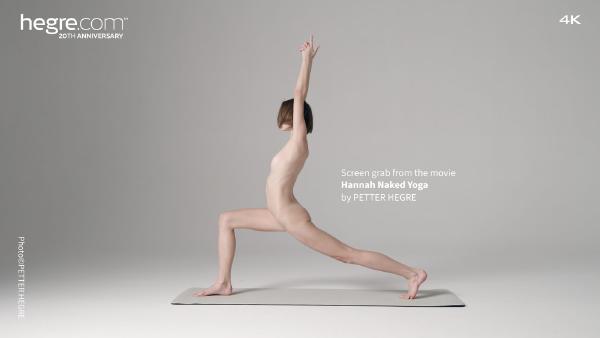 Hannah Yoga Desnuda #13