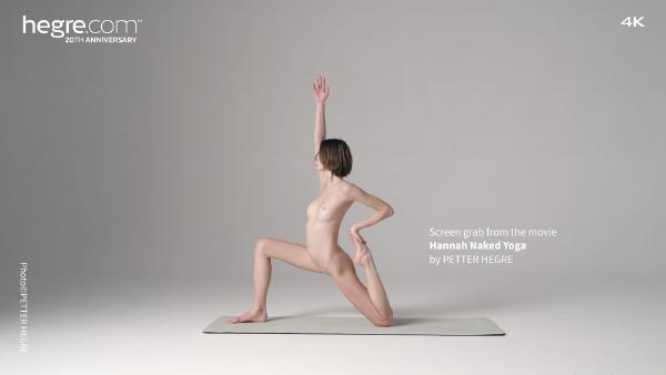 Hannah Çıplak Yoga #18