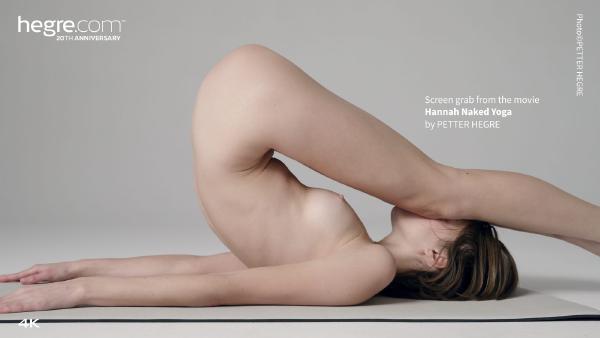 Hannah Çıplak Yoga #33