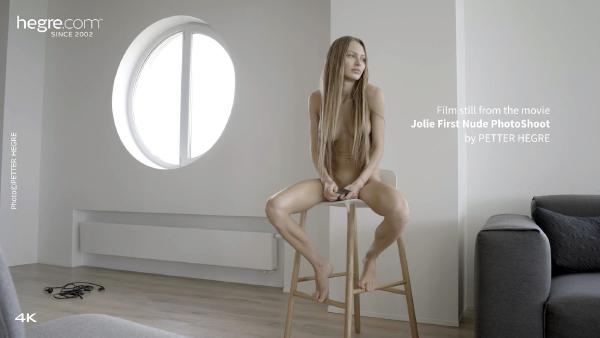 Jolien ensimmäinen alastonkuvaus #9