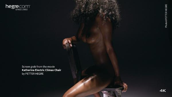 Katherina Electric Climax Chair #18