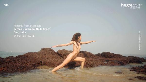 Serēna L Arambola pliks pludmale Goa Indija #16