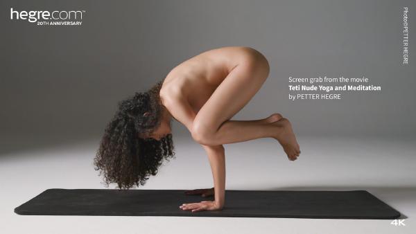 Teti Nude Yoga and Meditation #25