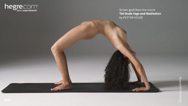 Teti Nude Yoga and Meditation #28